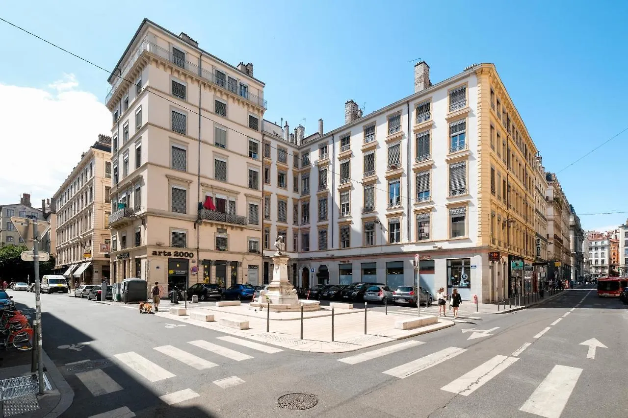 trendy flat-lyon centre-hotel de ville Appartement Lyon